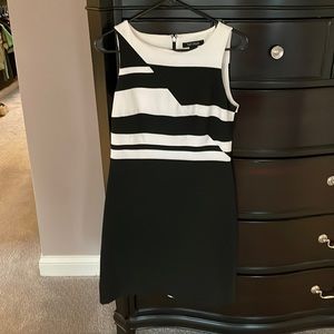 White House black market dress size 2